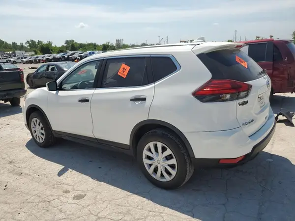 JN8AT2MV0HW007914 2017 NISSAN ROGUE - Image 2