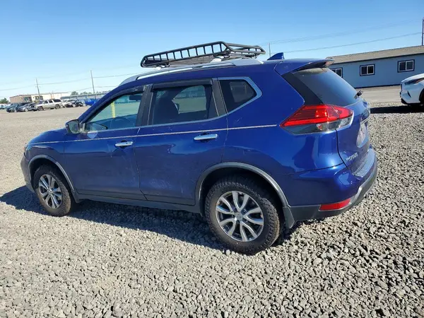 JN8AT2MV0HW010604 2017 NISSAN ROGUE - Image 2