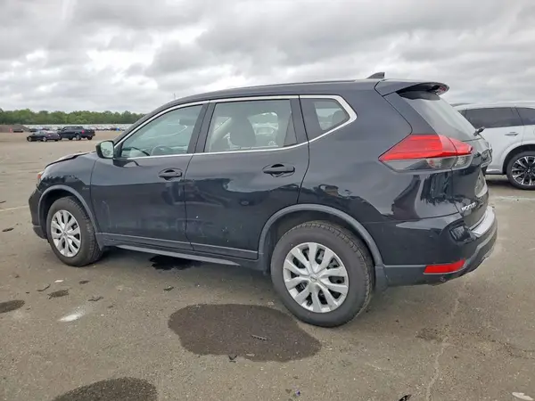 JN8AT2MV0HW011106 2017 NISSAN ROGUE - Image 2