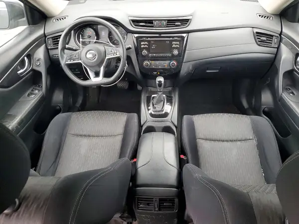 JN8AT2MV0HW011106 2017 NISSAN ROGUE - Image 8