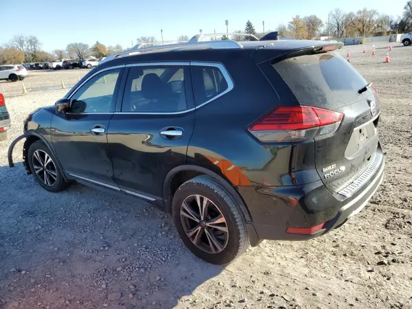 JN8AT2MV0HW012062 2017 NISSAN ROGUE - Image 2