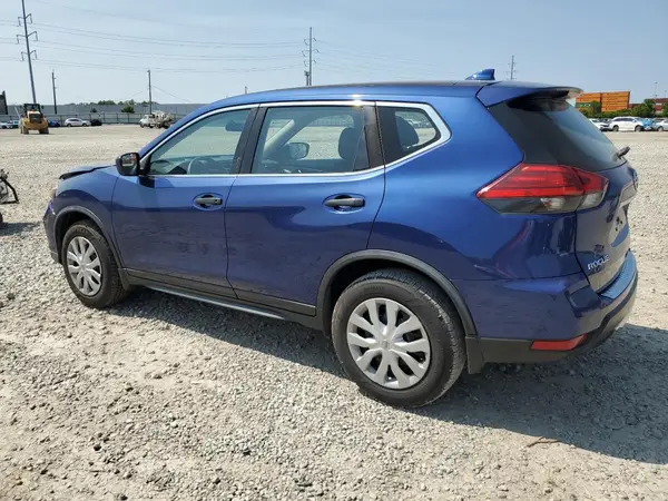 JN8AT2MV0HW014748 2017 NISSAN ROGUE - Image 2