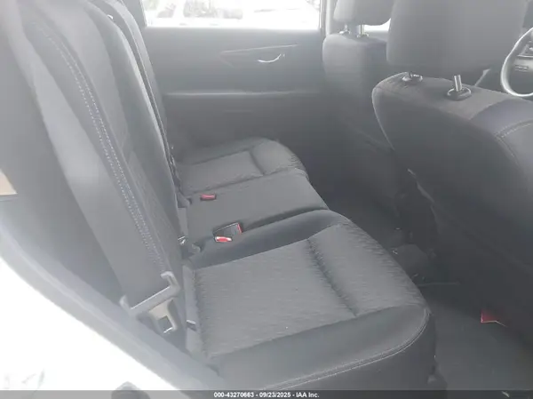 JN8AT2MV0HW015267 2017 NISSAN ROGUE - Image 8