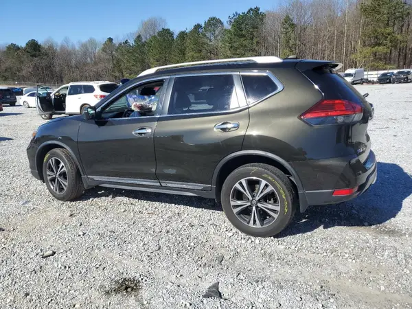 JN8AT2MV0HW015317 2017 NISSAN ROGUE - Image 2