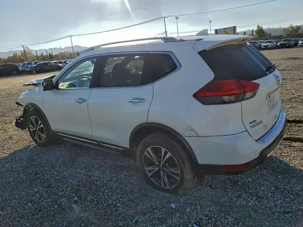 JN8AT2MV0HW017424 2017 NISSAN ROGUE - Image 2