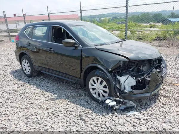 JN8AT2MV0HW025829 2017 NISSAN ROGUE - Image 1