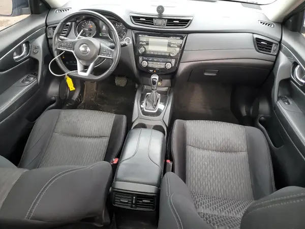 JN8AT2MV0HW254611 2017 NISSAN ROGUE - Image 8