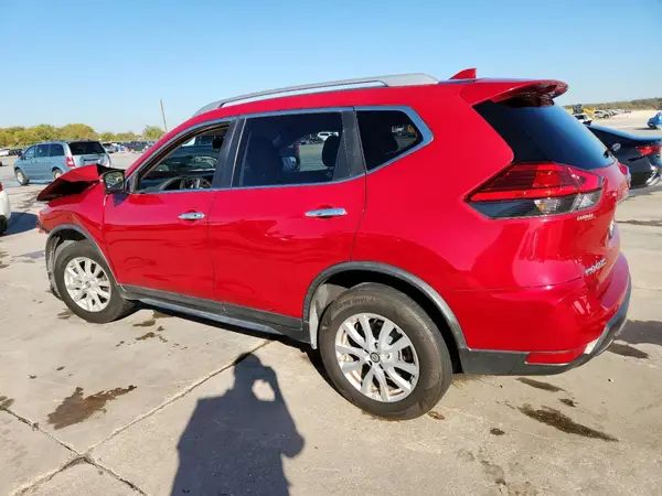JN8AT2MV0HW256956 2017 NISSAN ROGUE - Image 2