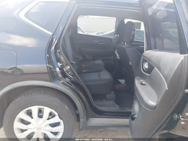 JN8AT2MV0HW258190 2017 NISSAN ROGUE - Image 8