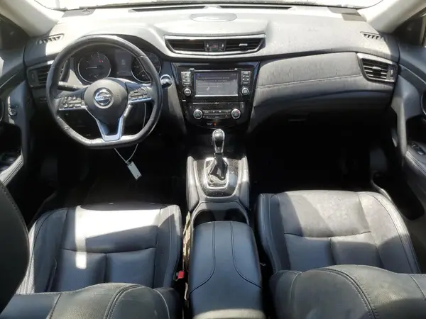 JN8AT2MV0HW258643 2017 NISSAN ROGUE - Image 8