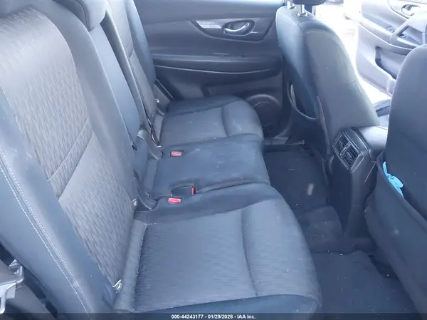 JN8AT2MV0HW258982 2017 NISSAN ROGUE - Image 8