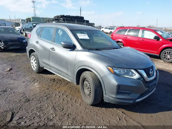 JN8AT2MV0HW262689 2017 NISSAN ROGUE - Image 1