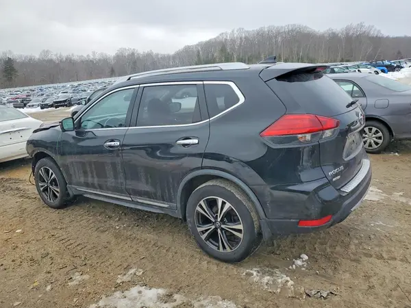 JN8AT2MV0HW263390 2017 NISSAN ROGUE - Image 2