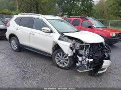 JN8AT2MV0HW264796 2017 NISSAN ROGUE