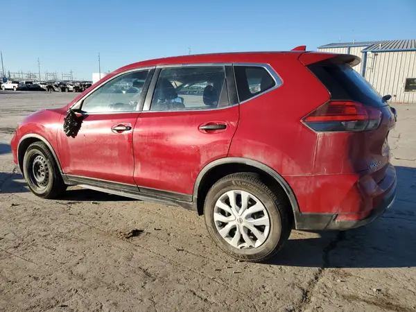 JN8AT2MV0HW267259 2017 NISSAN ROGUE - Image 2