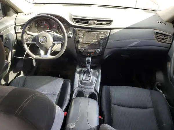 JN8AT2MV0HW269447 2017 NISSAN ROGUE - Image 8