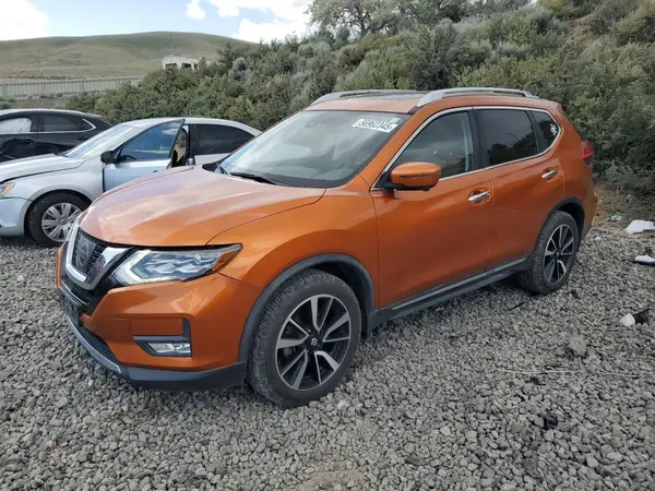 JN8AT2MV0HW270209 2017 NISSAN ROGUE - Image 1