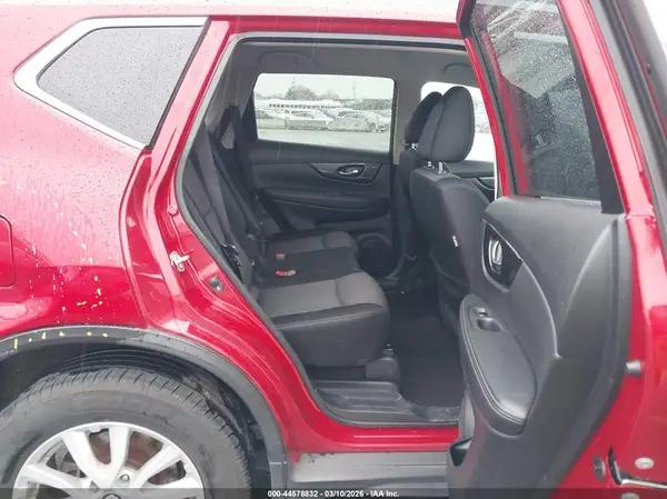 JN8AT2MV0HW271229 2017 NISSAN ROGUE - Image 8