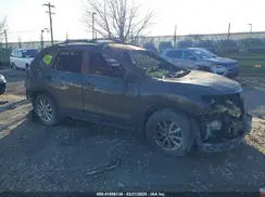 JN8AT2MV0HW272347 2017 NISSAN ROGUE