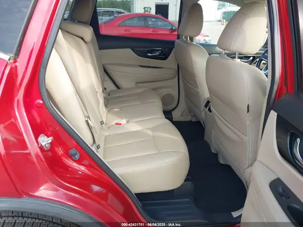 JN8AT2MV0HW273465 2017 NISSAN ROGUE - Image 8