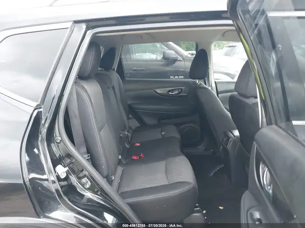 JN8AT2MV0HW273921 2017 NISSAN ROGUE - Image 8