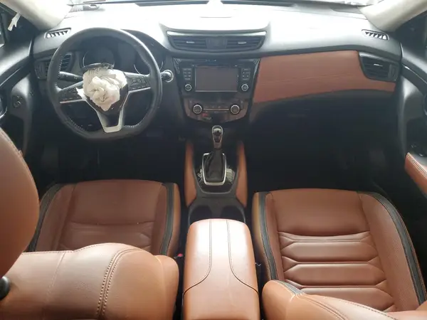 JN8AT2MV0HW278231 2017 NISSAN ROGUE - Image 8