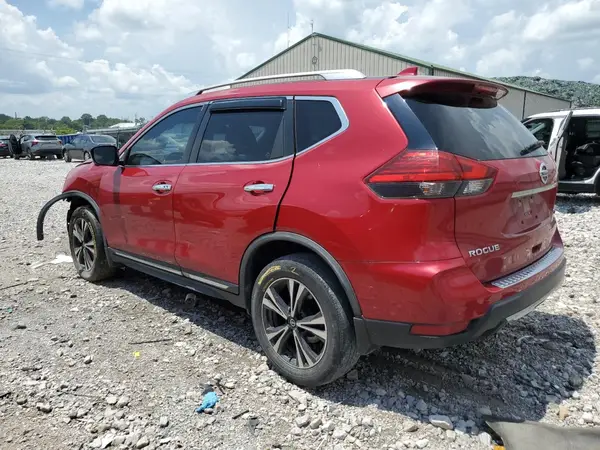 JN8AT2MV0HW278875 2017 NISSAN ROGUE - Image 2