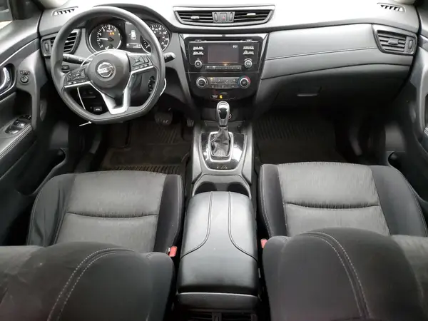 JN8AT2MV0HW283929 2017 NISSAN ROGUE - Image 8