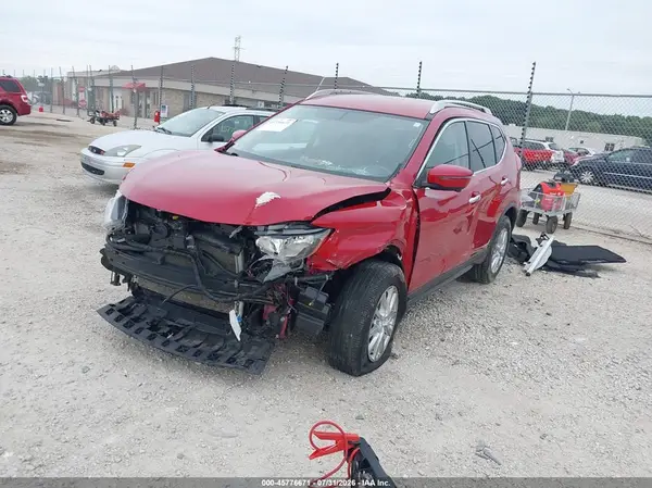 JN8AT2MV0HW284398 2017 NISSAN ROGUE - Image 2