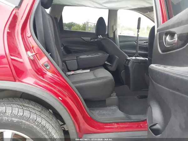 JN8AT2MV0HW284398 2017 NISSAN ROGUE - Image 8