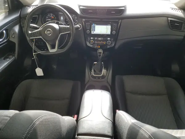JN8AT2MV0HW284966 2017 NISSAN ROGUE - Image 8