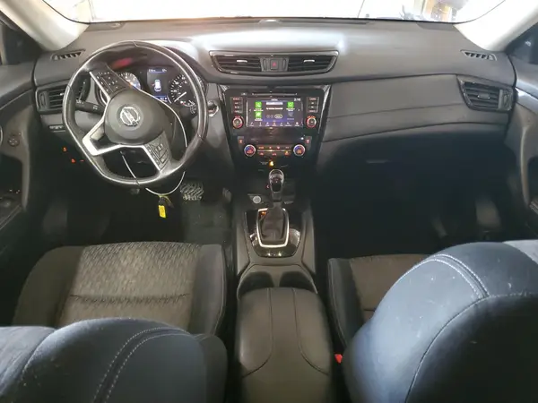 JN8AT2MV0JW300492 2018 NISSAN ROGUE - Image 8