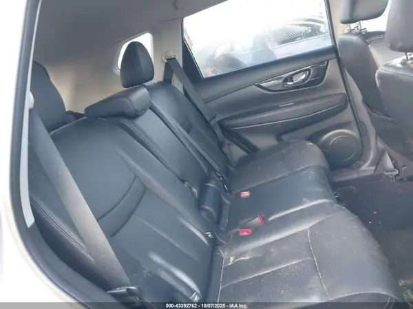 JN8AT2MV0JW301898 2018 NISSAN ROGUE - Image 8