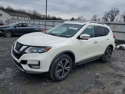 JN8AT2MV0JW303182 2018 NISSAN ROGUE