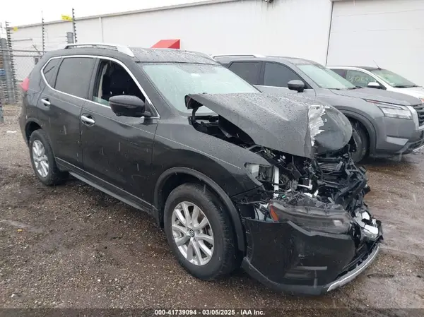 JN8AT2MV0JW306292 2018 NISSAN ROGUE - Image 1