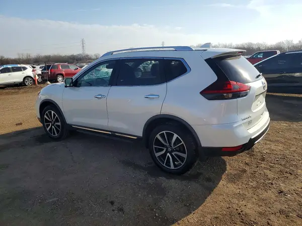 JN8AT2MV0JW308060 2018 NISSAN ROGUE - Image 2