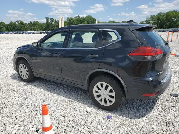 JN8AT2MV0JW309306 2018 NISSAN ROGUE - Image 2