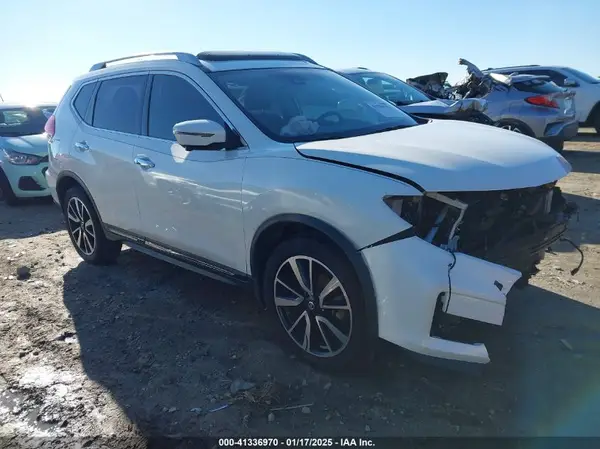 JN8AT2MV0JW311394 2018 NISSAN ROGUE - Image 1