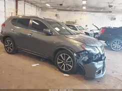 JN8AT2MV0JW314330 2018 NISSAN ROGUE