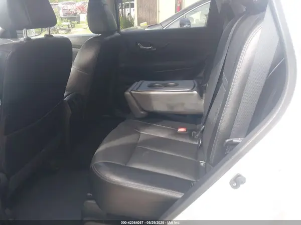 JN8AT2MV0JW316398 2018 NISSAN ROGUE - Image 8
