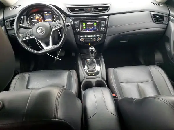 JN8AT2MV0JW318667 2018 NISSAN ROGUE - Image 8