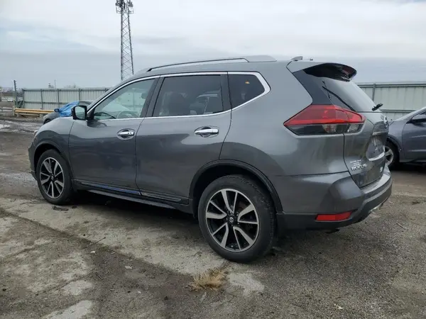 JN8AT2MV0JW321729 2018 NISSAN ROGUE - Image 2