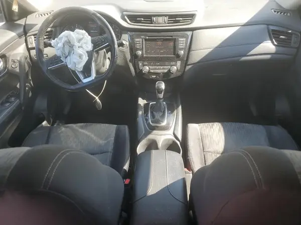 JN8AT2MV0JW321763 2018 NISSAN ROGUE - Image 8