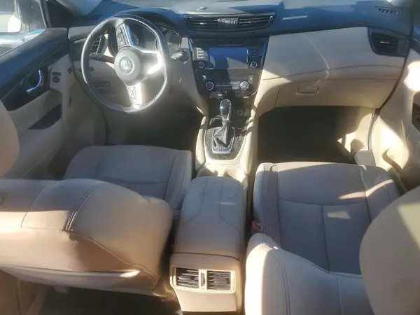 JN8AT2MV0JW322704 2018 NISSAN ROGUE - Image 8