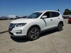 JN8AT2MV0JW324548 2018 NISSAN ROGUE