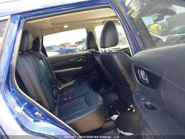 JN8AT2MV0JW326784 2018 NISSAN ROGUE - Image 8