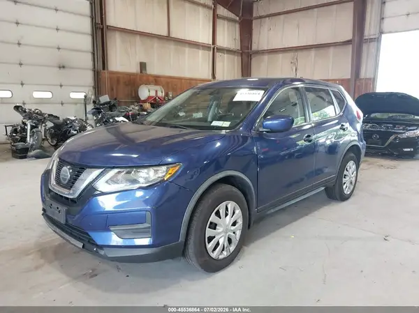 JN8AT2MV0JW329247 2018 NISSAN ROGUE - Image 2
