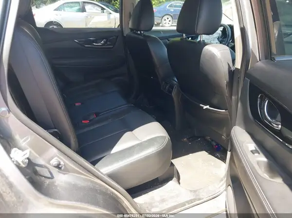 JN8AT2MV0JW330656 2018 NISSAN ROGUE - Image 8