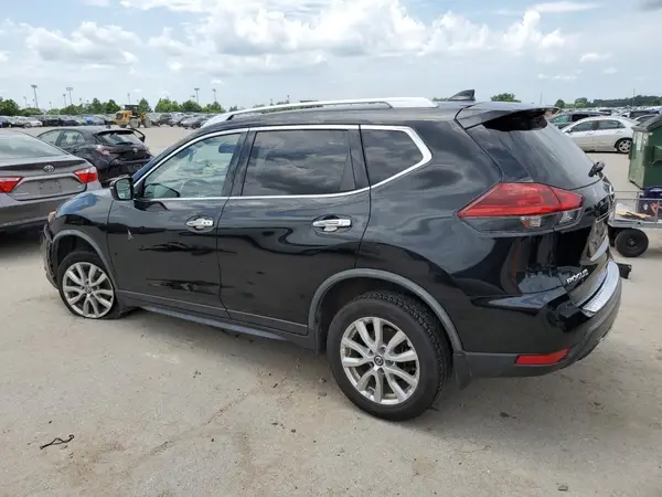 JN8AT2MV0JW330737 2018 NISSAN ROGUE - Image 2