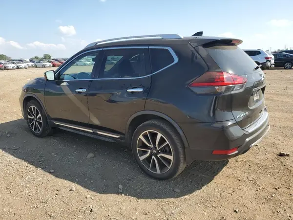 JN8AT2MV0JW340328 2018 NISSAN ROGUE - Image 2